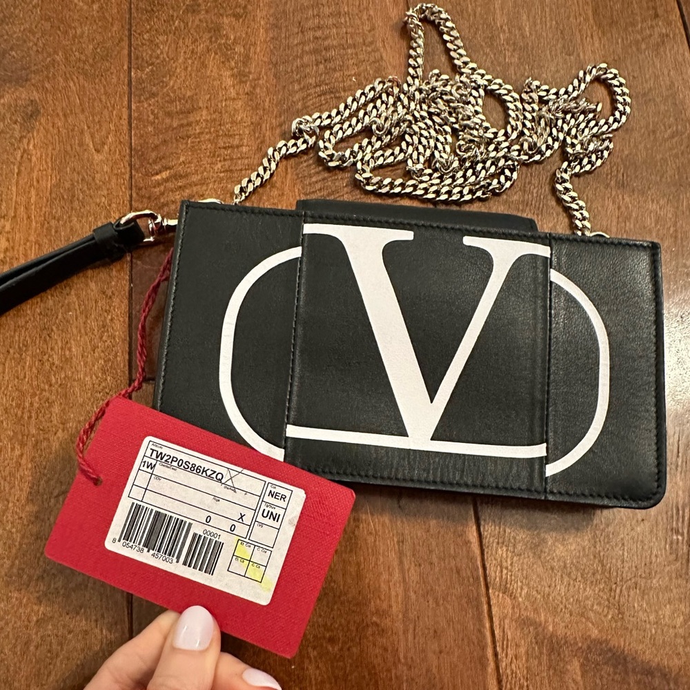 Valentino Garavani VLogo WOC Wallet on a Chain Crossbody Purse Wristlet Clutch - Picture 2 of 16
